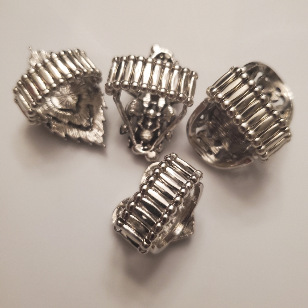 4 Paparazzi Stretch Rings - Picture 12 of 12